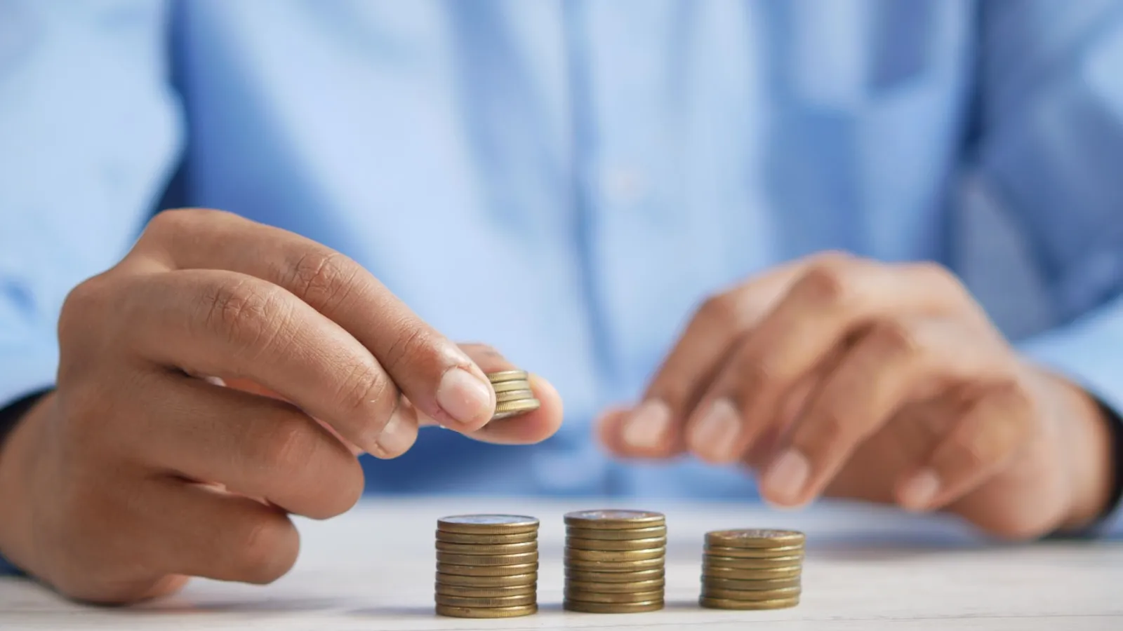 Fractional RevOps vs Full-Time Hire: Which Fits Your Growth Stage?